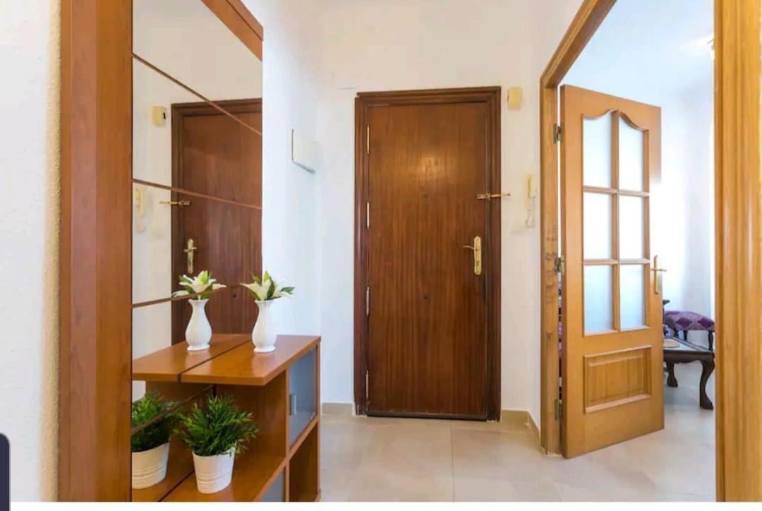 Apartamento Coqueto A Un Minuto De La Explanada Аликанте Екстериор снимка